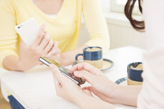 共通すると仲良くなれるのは「好き」「嫌い」のどっち？