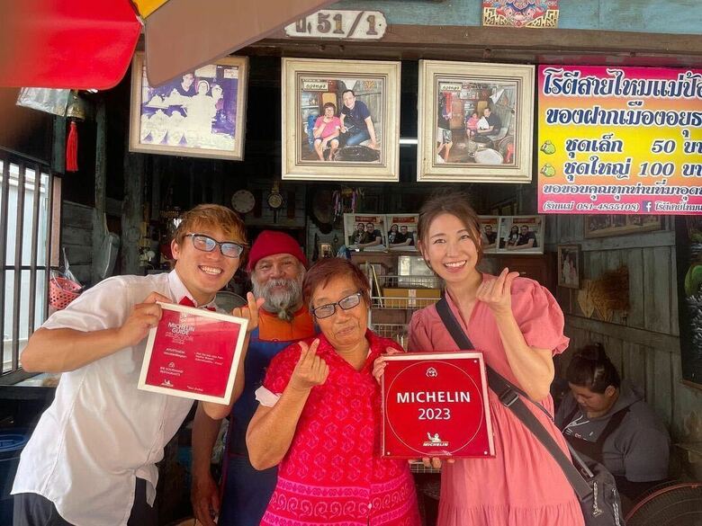 「よしもとHELLO ASIAチャンネル」のロケに挑む稲垣さん