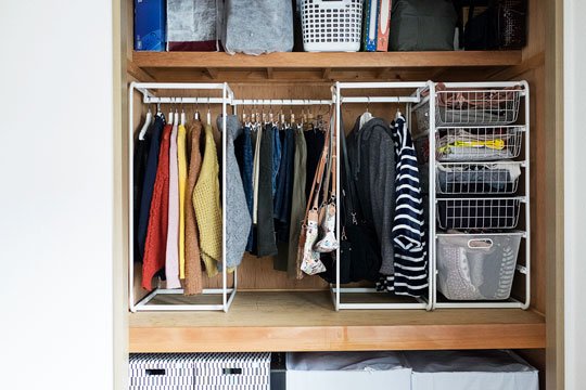 IKEA(イケア)ALGOTシステムを押入れで使用しているところ