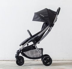 新型ベビーカー「hugme Z」思わず欲しくなるこのデザイン！