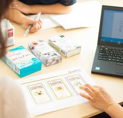 なぜ生理用品は紙袋に包まれるのか？社会課題に向き合うユニ・チャームの試み