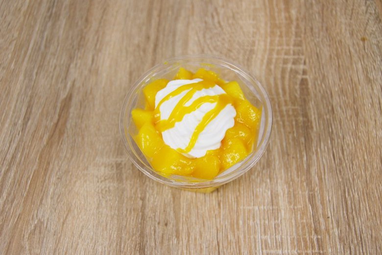 セブンイレブンの人気スイーツ「爽やかマンゴーパフェ」の実物画像