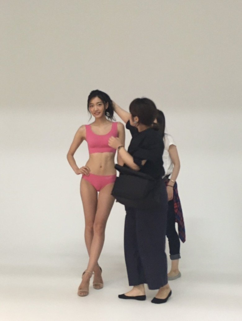 水着姿も美しい！