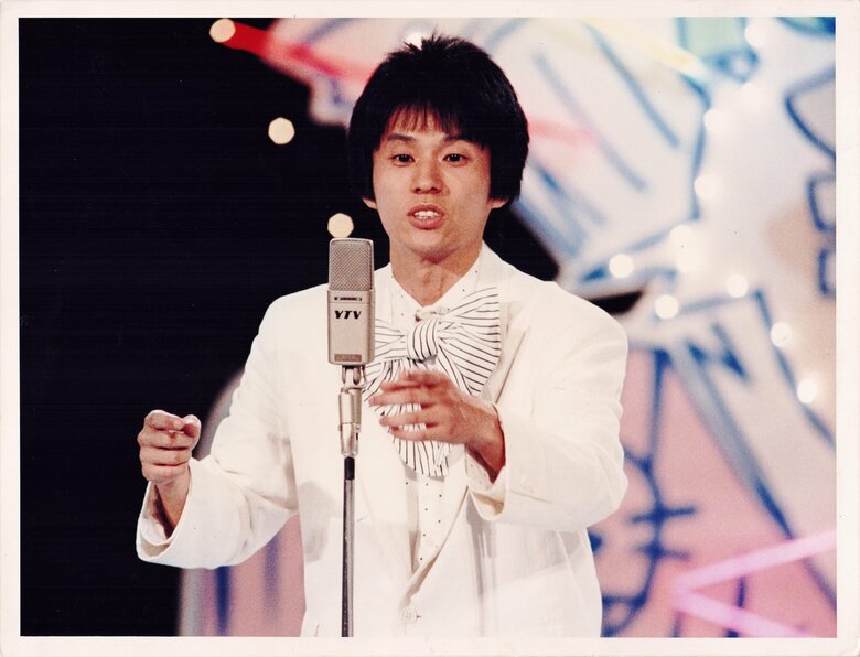 デビュー2年目で漫談家としてNHK新人演芸コンクールに出場