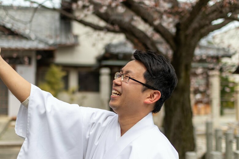 春日神社の不破義人宮司