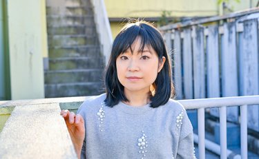 川嶋あい「お母さんと全然似てない」と言われても笑うしかなかった 産みの母と育ての母の間で思うこと