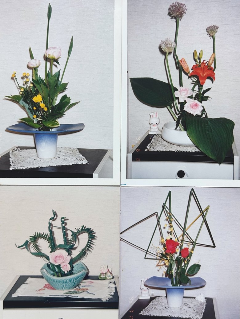 お花を始めたばかりの頃、9歳の私の作品たち。教室で生けたものを家で再現