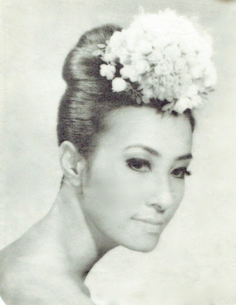 モデルをしていた22歳の頃の禧代子さん。お美しい！