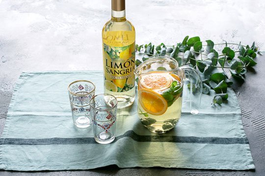 ソル・デ・ベラーノ リモン・サングリア（750ml）