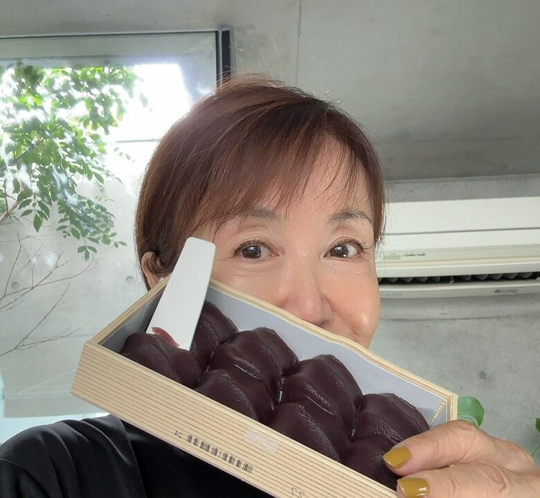 大好きな赤福「甘いものは土日のチートデイにいただきます」