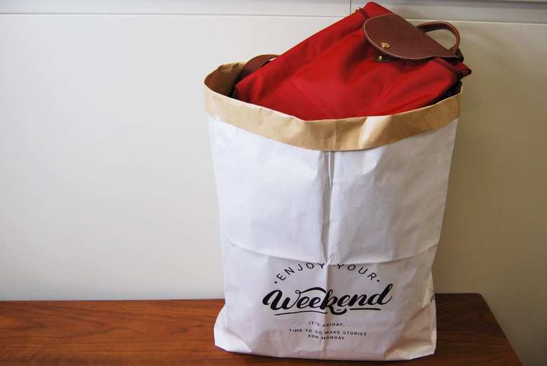 ダイソーおすすめ収納「ペーパーストックバッグ」の使用画像