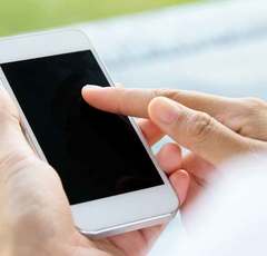 「正直迷惑…」 業務連絡にLINEを使うのはアリ？ ナシ？