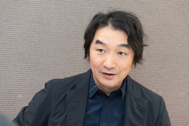 50代パパ 池田鉄洋「たかい、たか〜い」と娘を持ち上げるための筋トレ生活
