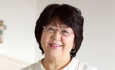夫の突然死から21年、後輩の言葉でスーパー主婦・足立洋子（74）が辿り着いた境地「今は感謝だけが心に」