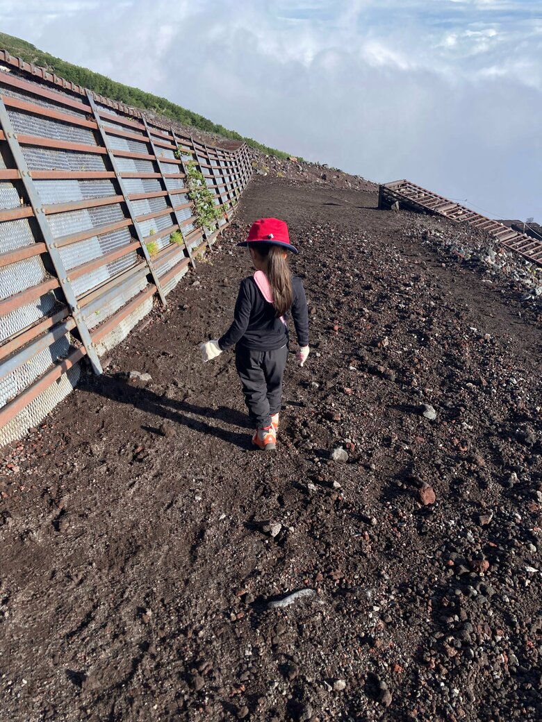 初めての富士山も元気に軽快に楽しんだおはなちゃん