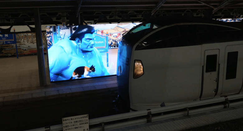 猫の手前で無事に電車は停車