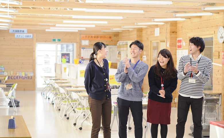 コラボ・スクールスタッフ