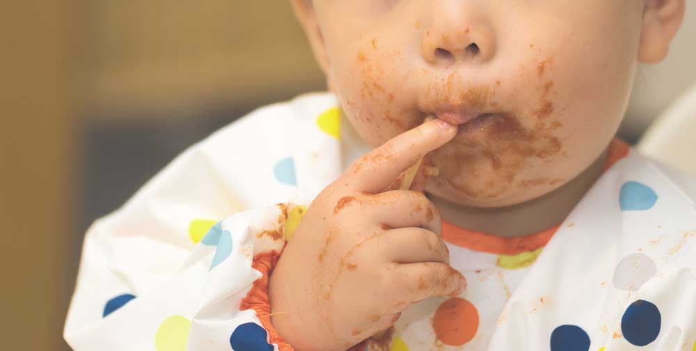 手づかみ食べはしないとダメ いつからいつまで Chanto Web