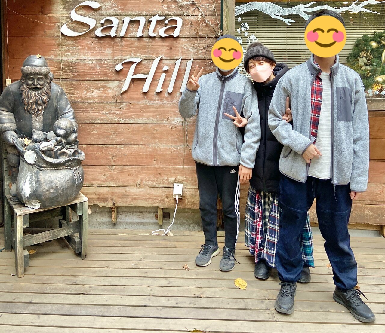 長男、次男と栃木県のキャンプ場に行ったときのかかずゆみさん(2022年)