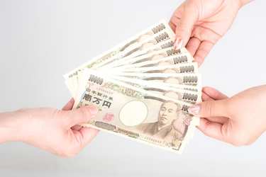 仕送り「月額10万円」は勘弁して!! 〝パラサイトな義両親〟に挑んだ妻の話