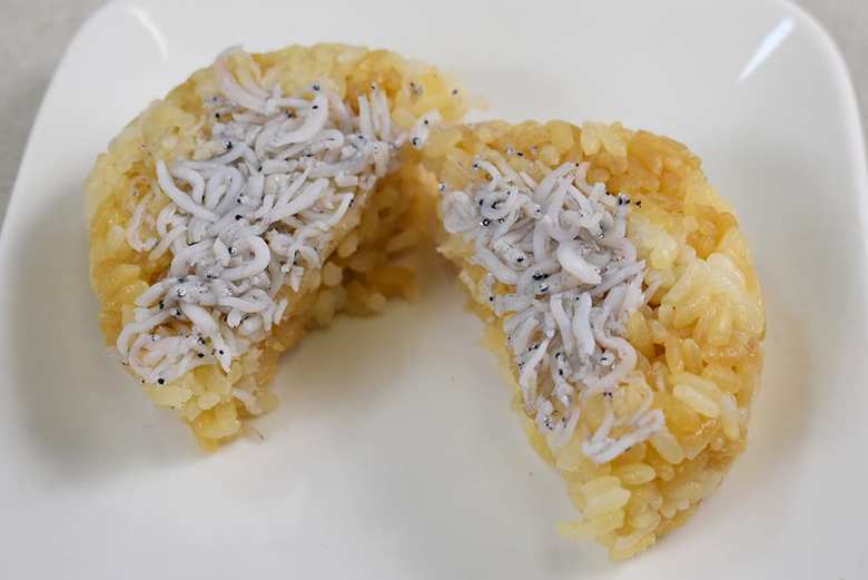 セブンイレブン「しらすおにぎり」のカロリー画像