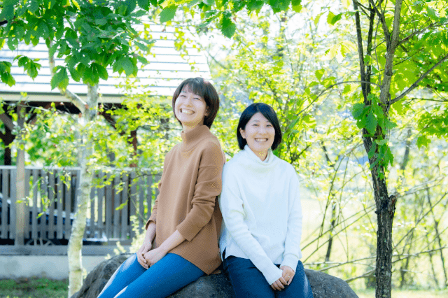 共同代表の安井さん（左）と遠又さん（右）