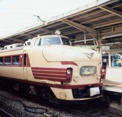 消えゆく鉄道のヘッドマーク…変わる特急列車の顔に迫る