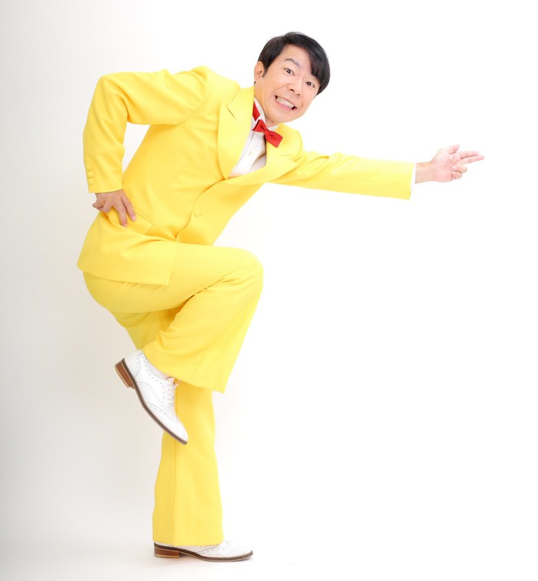 歌謡ステージをイメージした、ダンディさんの退場スタイル