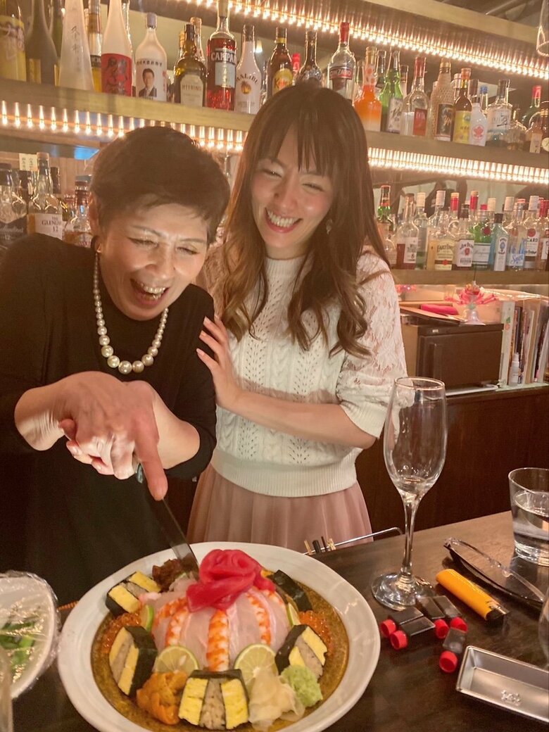 母と営んでいるお店で