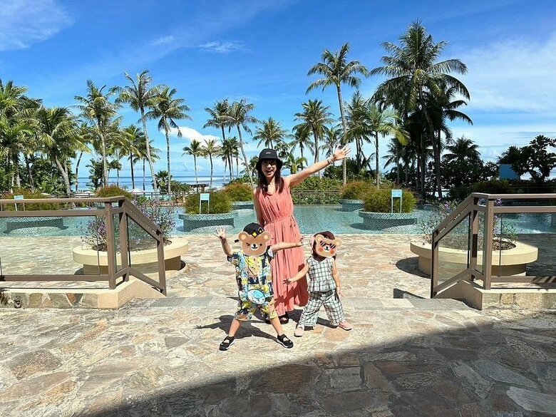 夏休みの家族旅行の様子