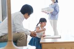 リビング学習がトレンド？勉強場所よりも親が気づくべき盲点