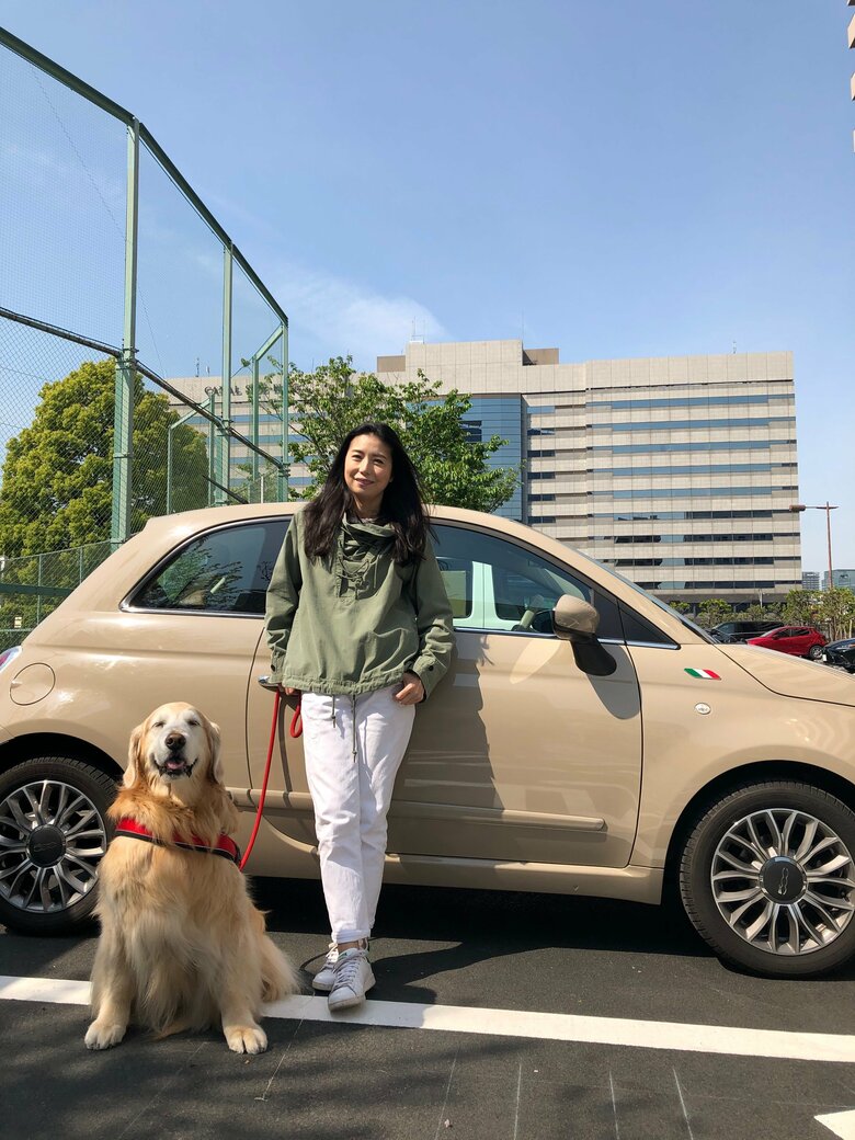 愛車の前でパチリ