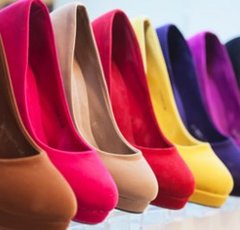 持ってる靴がわからない…平均10足を持つ日本人女性の悩みを解決する方法