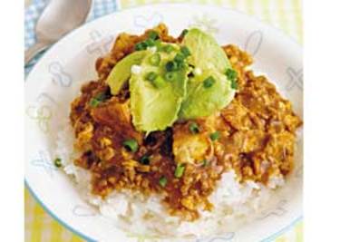 厚揚げと豚ひき肉のカレーアボカドのっけのレシピ