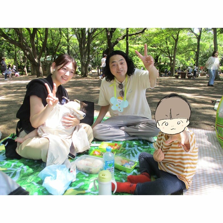 2024年には第2子を出産。家族4人でピクニック