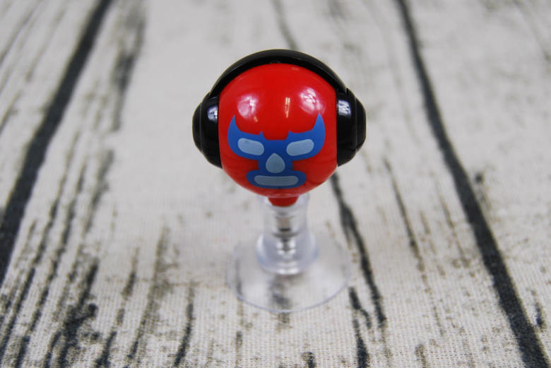 ダイソーのおすすめ商品「イヤホンスプリッターand携帯スタンド」の使用画像2