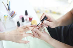 ネイリストになるためにはプチ留学がおすすめって本当？