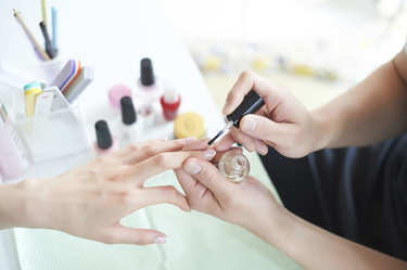 ネイリストになるためにはプチ留学がおすすめって本当？