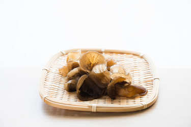 松岡昌宏さんが「んまぁい!!」食感抜群の絶対おいしいやつ！立役者は意外な食材