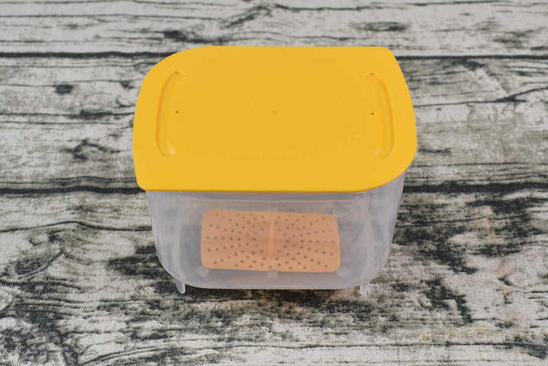 セリアのおすすめキッチン用品「本格温泉たまご器」のアップ画像