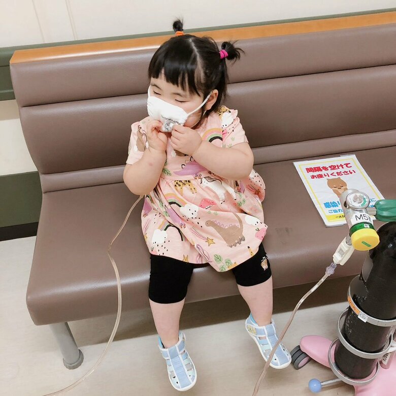 3歳4か月ごろ、夜間のみではなく、日中の酸素も手放せなくなった
