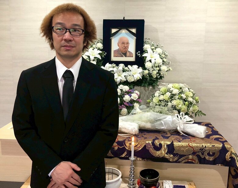 父が亡くなって