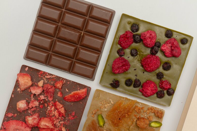 今年のバレンタイン用ギフトは、北海道ミルクタブレット、いちごミルクタブレット、きなこりんご、抹茶ベリーの4種セット