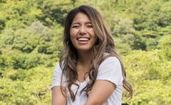 《脊髄損傷し下半身まひ》茅葺き職人を目指した女性が車いす生活に「ごめんな」と何度も謝る父に貫いた思い