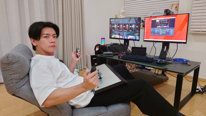 お笑いの活動と並行してゲーム制作に向き合う日々