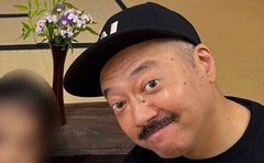 「ちゃんと産んであげられなくて」電話口から母の涙。35歳で72歳の父から腎移植を受けた芸人の後悔「俺のせいだよ」