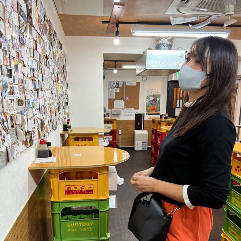 飲食店書き込みに興味津々な加藤さん
