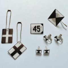 〝ママ鉄＆子鉄〟の100円プラバンアクセ②ポニーフック・ピアス・ブローチ