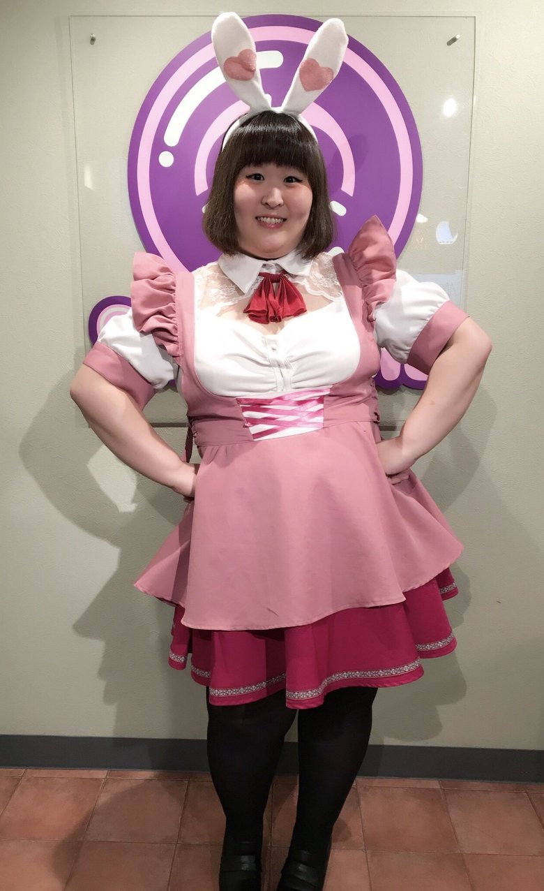 ぽっちゃりメイドカフェで勤務していたことも