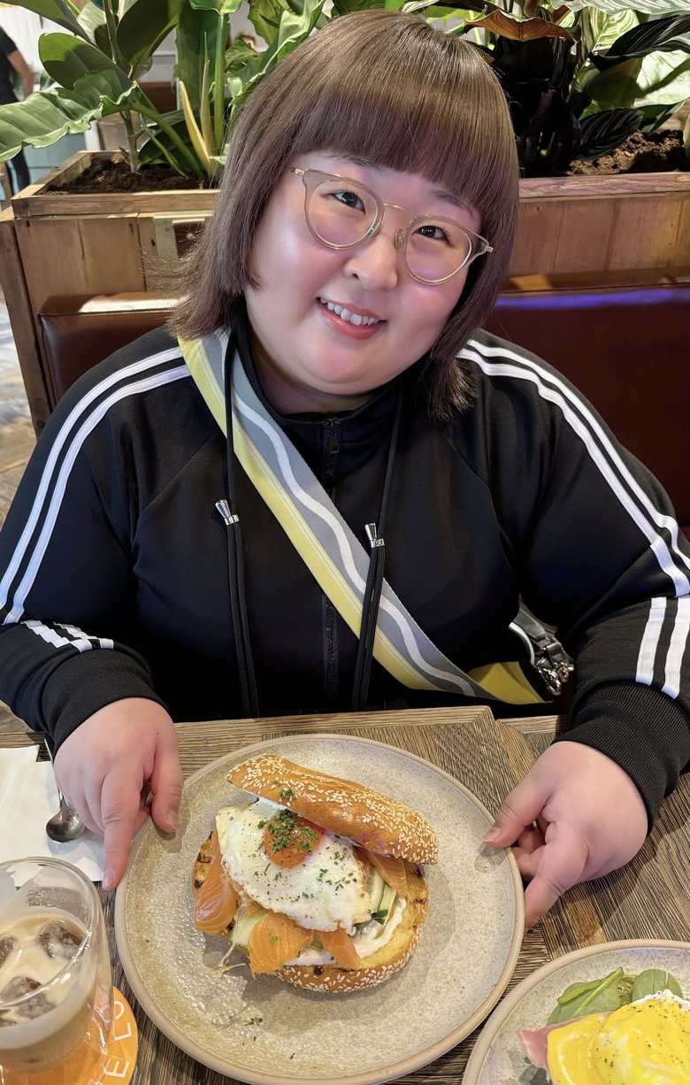 食べ歩きは至福のひととき（ロンドンにて）